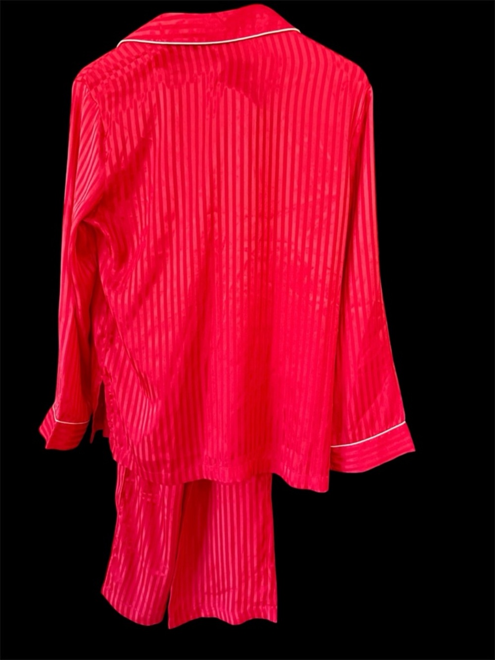 Victoria’s Secret red satin striped pajama set after hours collection EUC - Picture 6 of 10